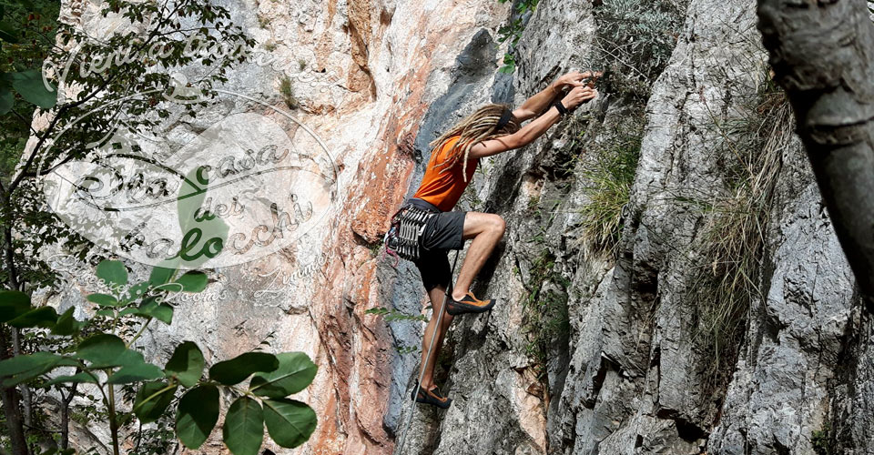 Arrampicata sulle falesie di Toirano